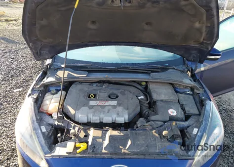 2017 Ford Focus St from USA, damaged, VIN 1FADP3L95HL283598